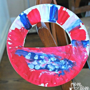 DIY paper plate noisemaker.